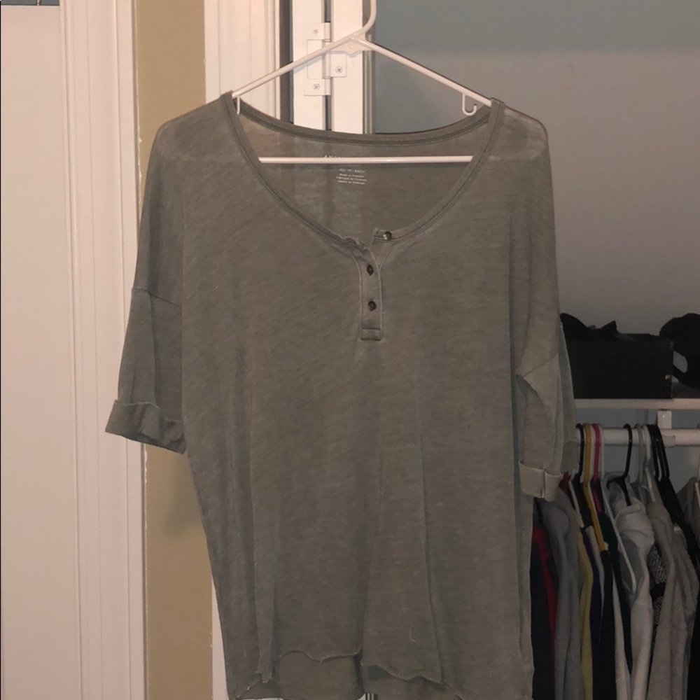 flowy t-shirt half button up